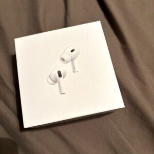 AirPods